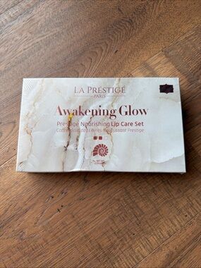 Awakening Glow Nourishing Lip Care Set
